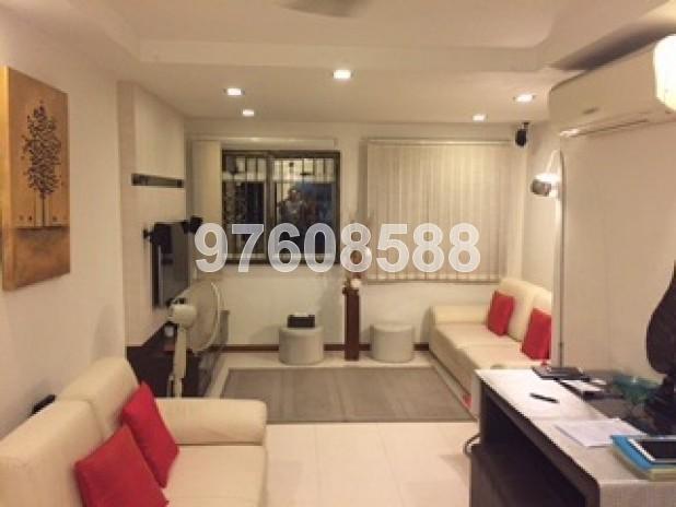 Bukit Batok Central thumbnail photo